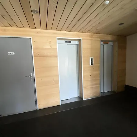 Résidence Hauts De La Vanoise - Location: Petit Confortable Pour 4 Personnes Avec Un Grand Balcon Mae-9039 *