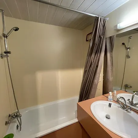 Résidence Hauts De La Vanoise - Location: Petit Confortable Pour 4 Personnes Avec Un Grand Balcon Mae-9039 Val Thorens