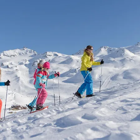 Appartement Résidence Hauts De La Vanoise - Location: Petit Confortable Pour 4 Personnes Avec Un Grand Balcon Mae-9039 *