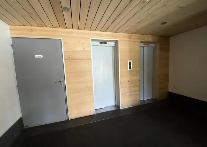 Hauts De La Vanoise - Location: Petit Confortable Pour 4 Personnes Avec Un Grand Balcon Mae-9039 *